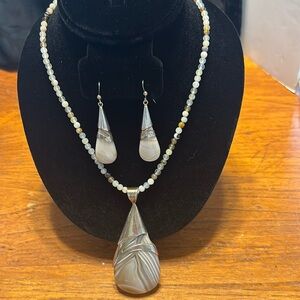 Mine Finds by Jay King graveyard point agate 36” necklace & matching earrings